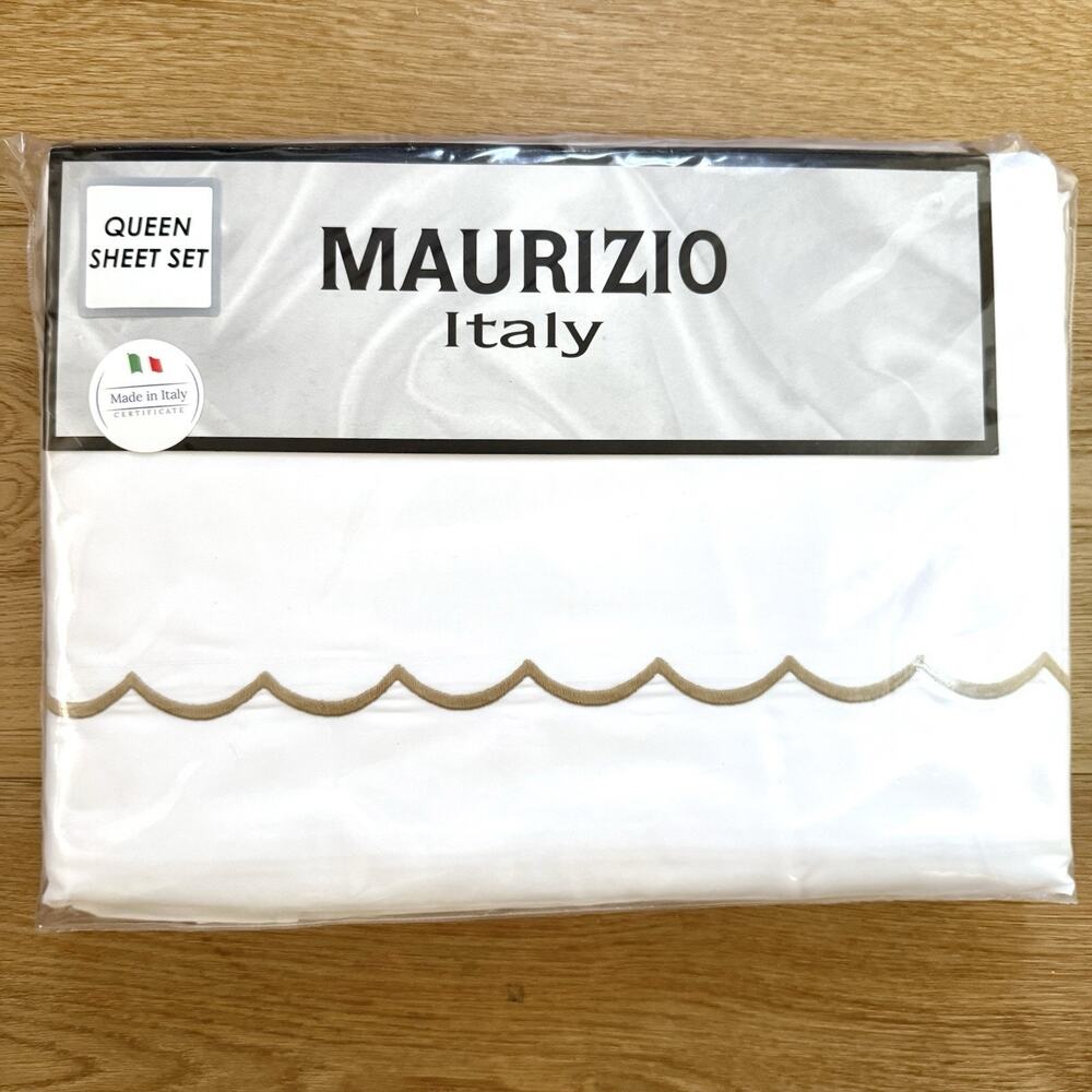 Maurizio Italy QUEEN Sheet SET White with Embroidered Gold Scalloped Trim NEW!